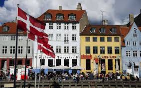 Klub og Fællesskab Vigtigheden af Social Sammenhold Klub og Fællesskab Vigtigheden af Social Sammenhold