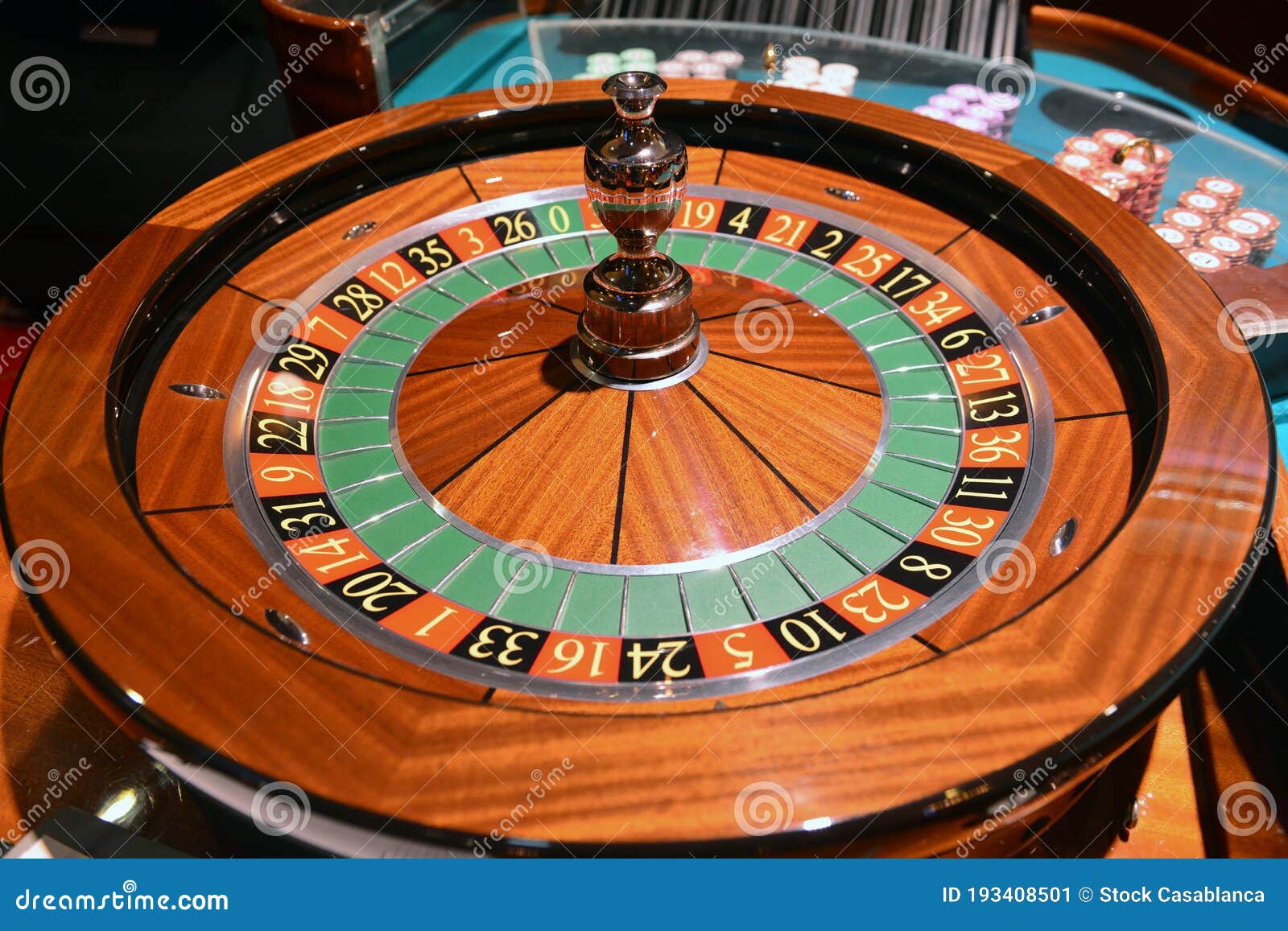 Royal Reels online casino